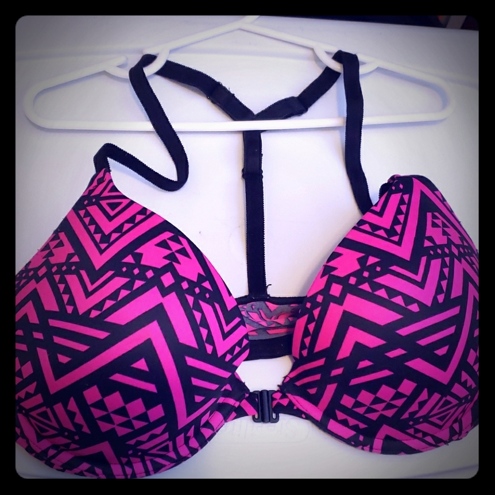 NWOT VS Push up Bra 34D